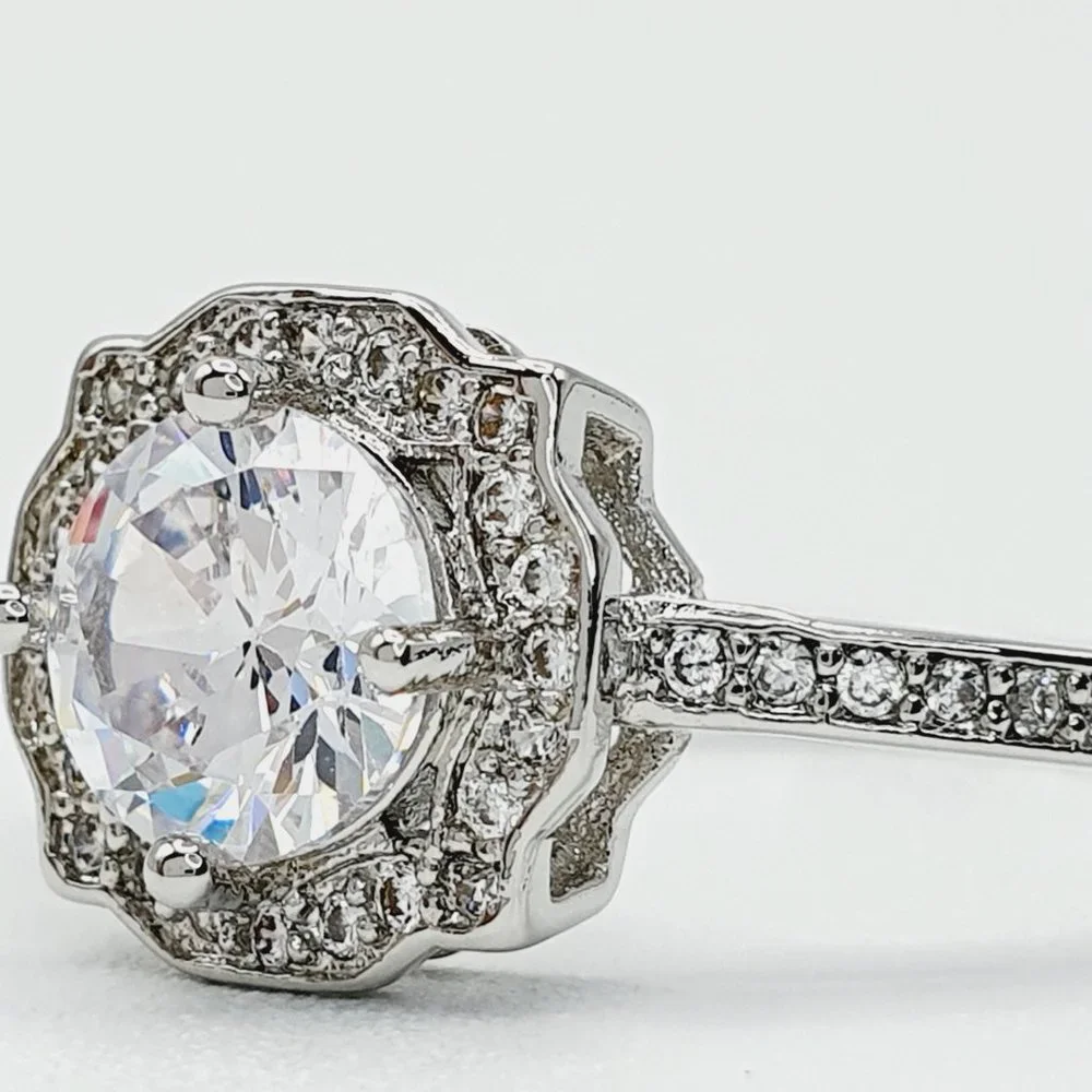 🎀Beautiful Round Shiny CZ Diamond Flower Micro Pave Wedding Ring, UNVN12316